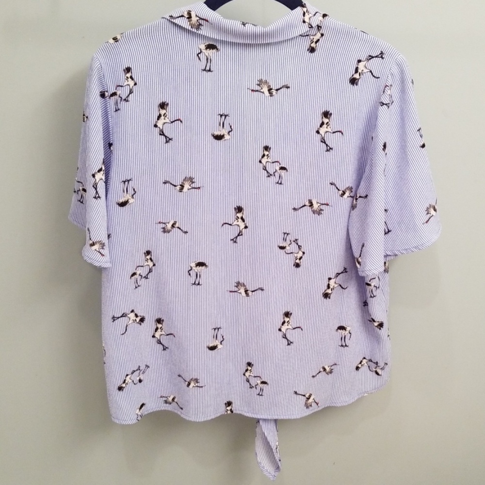 Monteau Blue & White Striped w/Cranes Top Size L - Picture 8 of 8